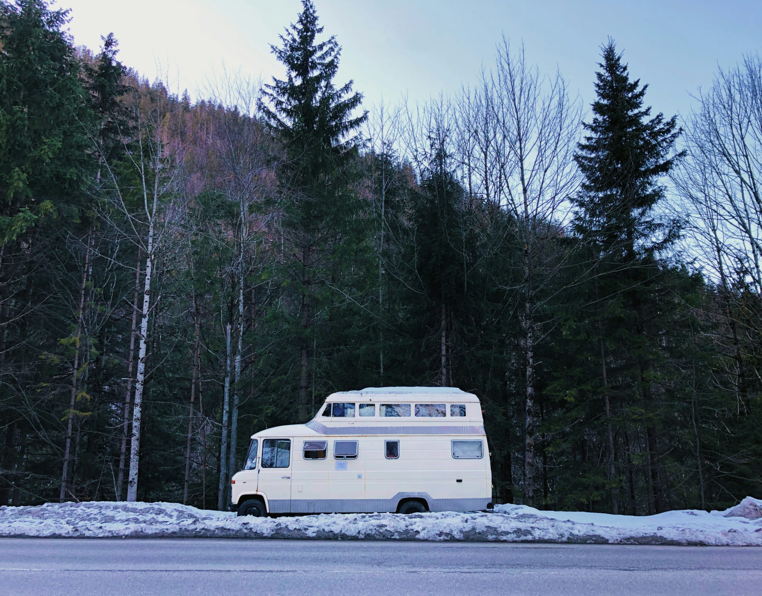 Van ou camping-car : que choisir pour partir en vacances ?